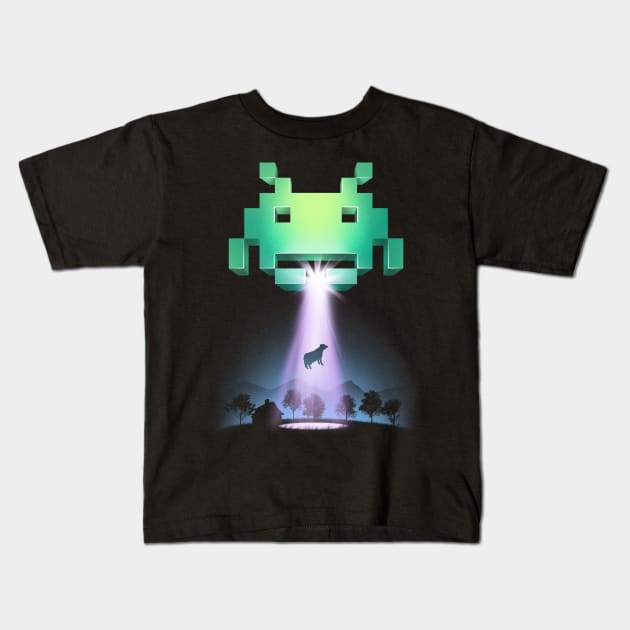 Space Invaders Kids T-Shirt by Vincent Trinidad Art